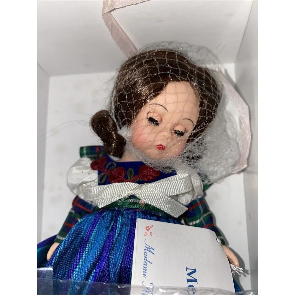 Madame Alexander‎ Little Women Meg 33380 8